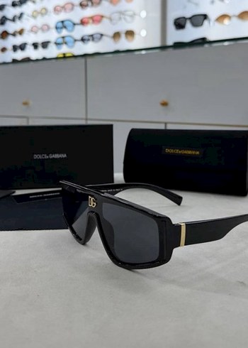 Dolce & Gabbana Siyah Oversize Gunes Gozlugu