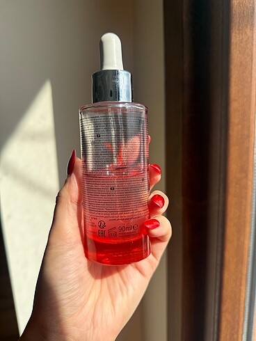  Beden Kerastase Genesis Serum Saç dökülmesini önlemeye yardımcı serum