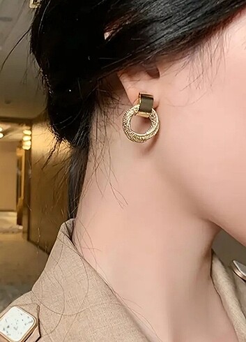 Pandora Gold renk küpe