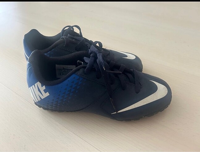 Nike krampon futbol ayakkabı