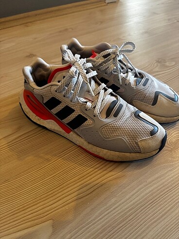 Adidas Spor ayakkabı