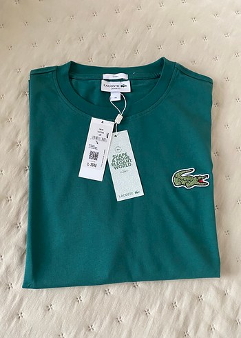 Lacoste ürünü