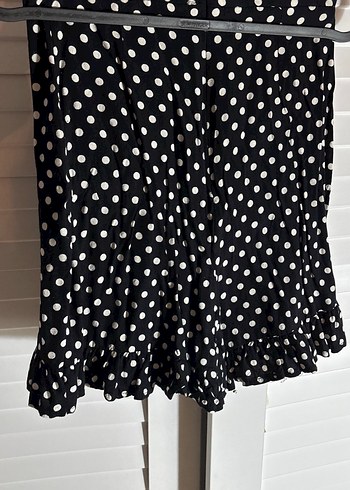Trendyol milla Düğmeli Siyah Puantiyeli Mini Etek - Görsel 5