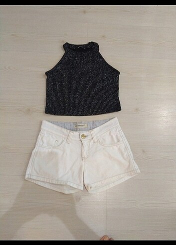 Bershka Tertemiz yepyeni badi bluz ve kot sort