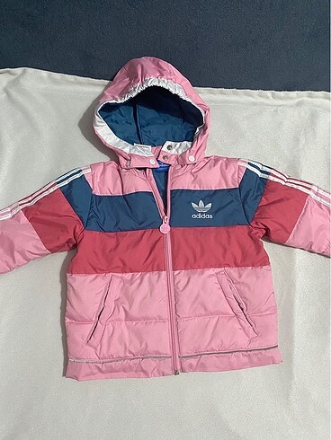 Adidas mont
