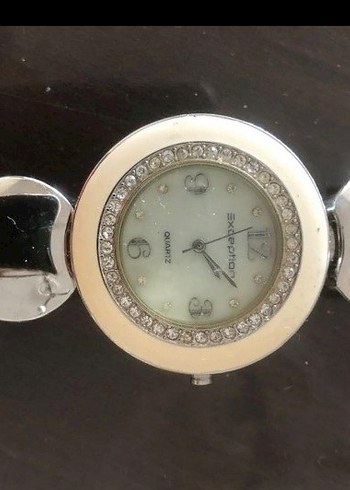 Zincir Detaylı Beyaz Kadın Saati - Görsel 6