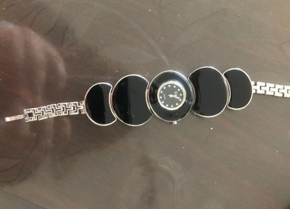 Zincir Detaylı Beyaz Kadın Saati - Görsel 4