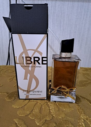 Yves Saint Laurent Libre Kadın Parfümü - Görsel 2