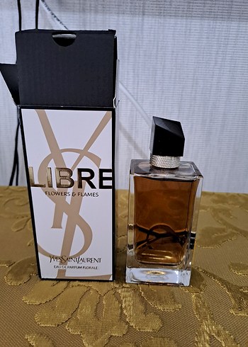 Yves Saint Laurent Libre Kadın Parfümü - Görsel 3