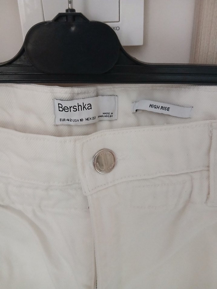 Beyaz Pamuklu Kadın Mini Denim Şort - Görsel 2