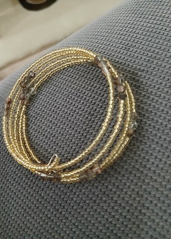 Altın Renkli Boncuklu Kadın Bileklik - Görsel 2