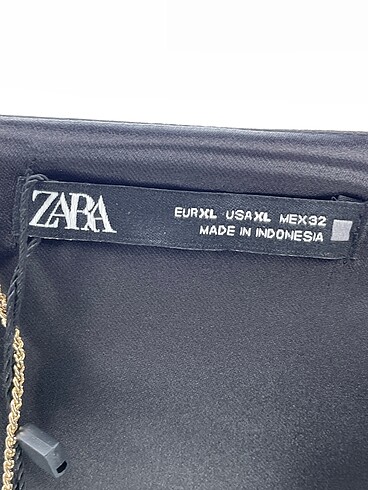 xl Beden siyah Renk Zara Mini Elbise %70 İndirimli.
