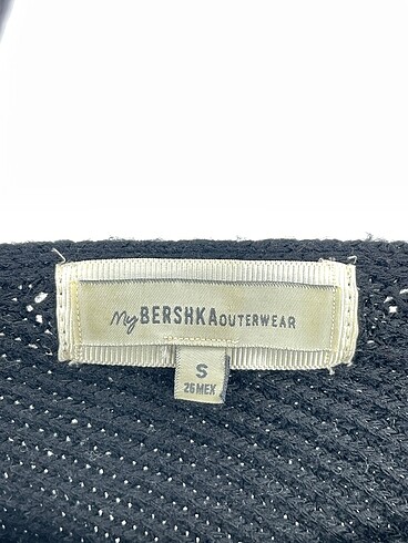 s Beden siyah Renk Bershka Kazak / Triko %70 İndirimli.