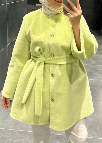 Beli Kuşaklı Pastel Yeşil Kısa Kadın Kaban - Görsel 2