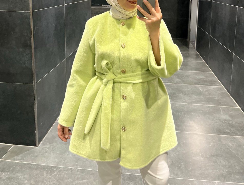 Beli Kuşaklı Pastel Yeşil Kısa Kadın Kaban - Görsel 2