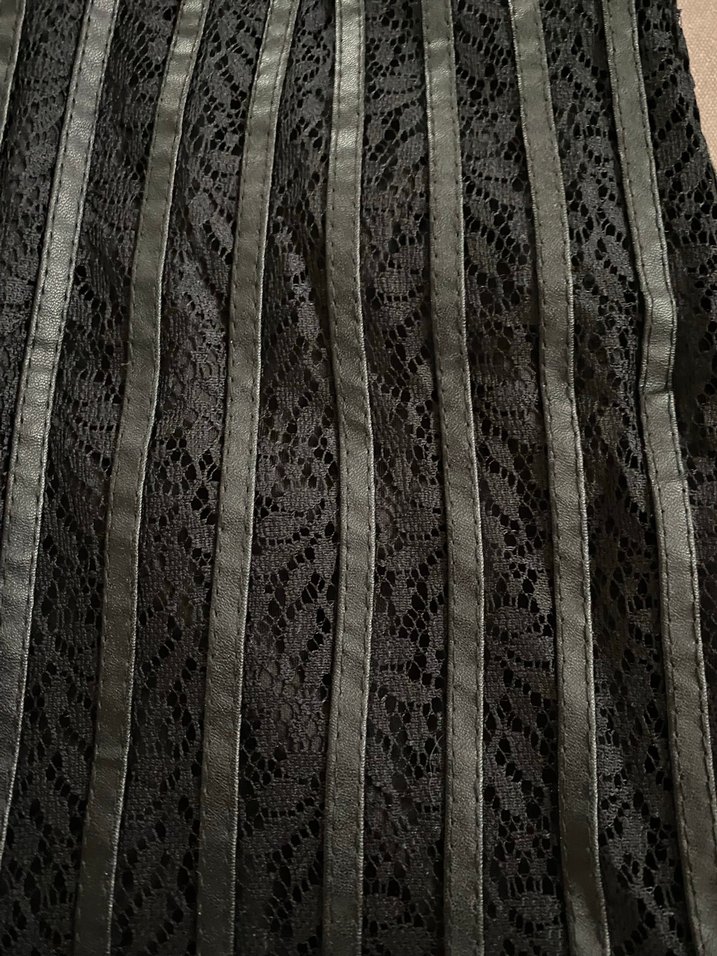 Dantel Detaylı Siyah Midi Kalem Etek - Görsel 4