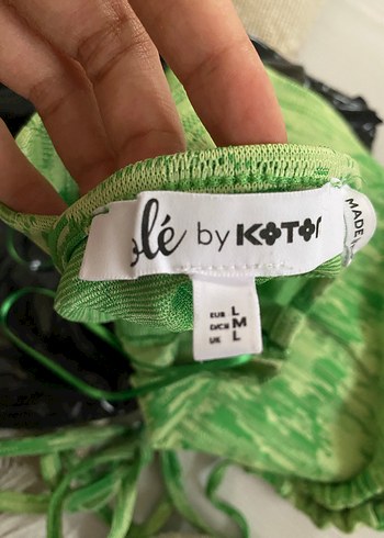 Yeşil Drapeli Halter Yaka Mini Büstiyer - Görsel 6