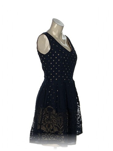 Vintage Love PreLoved Kısa Elbise %70 İndirimli.