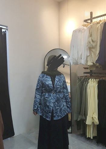 Diğer Drapeli Yuksek Yakali Baglamali Mavi Denim Ceket