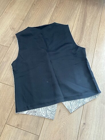 Desenli yelek - Görsel 2