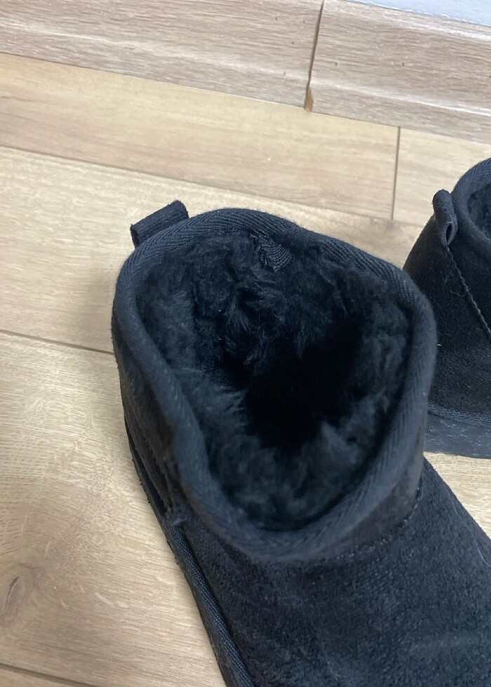 Stradivarius bot - Görsel 3