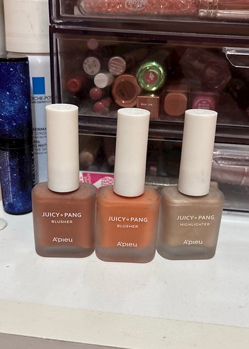 A'pieu Juicy-Pang Likit Allık ve Aydınlatıcı Seti