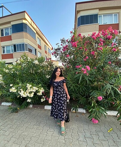 xl Beden çeşitli Renk Yazlık elbise