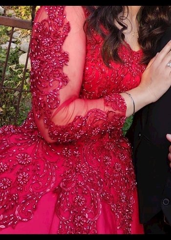 Uzun Kollu Kırmızı Boncuk İşlemeli Klasik Kına Elbisesi - Görsel 2