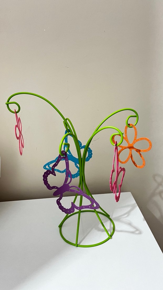 Çiçek Desenli Renkli Küpe Takılığı - Görsel 2