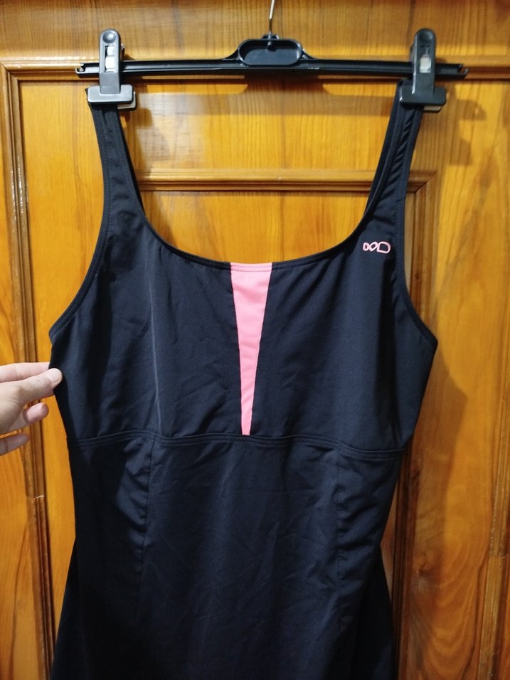 Kadın Siyah Mini Spor Mayo Velcro Detaylı - Görsel 3