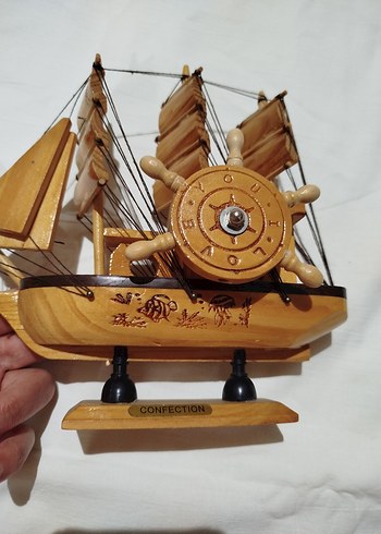 Bej Ahşap Yelkenli Gemisi Figürin - Görsel 2