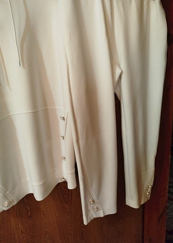 Düğmeli ekru Kadın Eşofman Takımı - Görsel 3