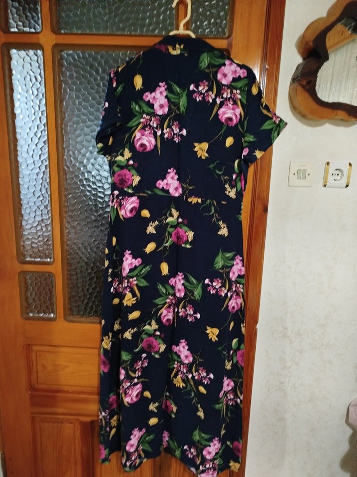 Çiçek Desenli Uzun 2 adet Viskon elbise - Görsel 5