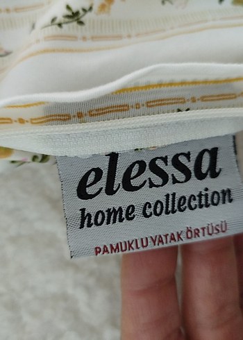 Çiçek Desenli Beyaz Yatak Örtüsü - Görsel 4