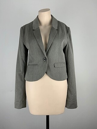 H&M Blazer %70 İndirimli.