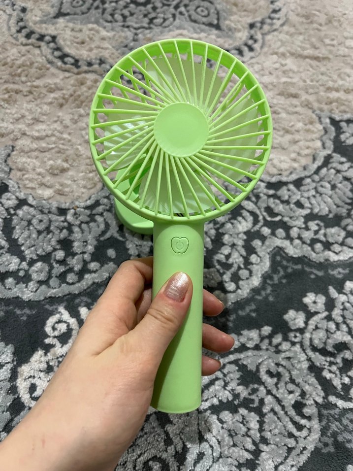 Yeşil Mini Masaüstü Vantilatör - Görsel 3