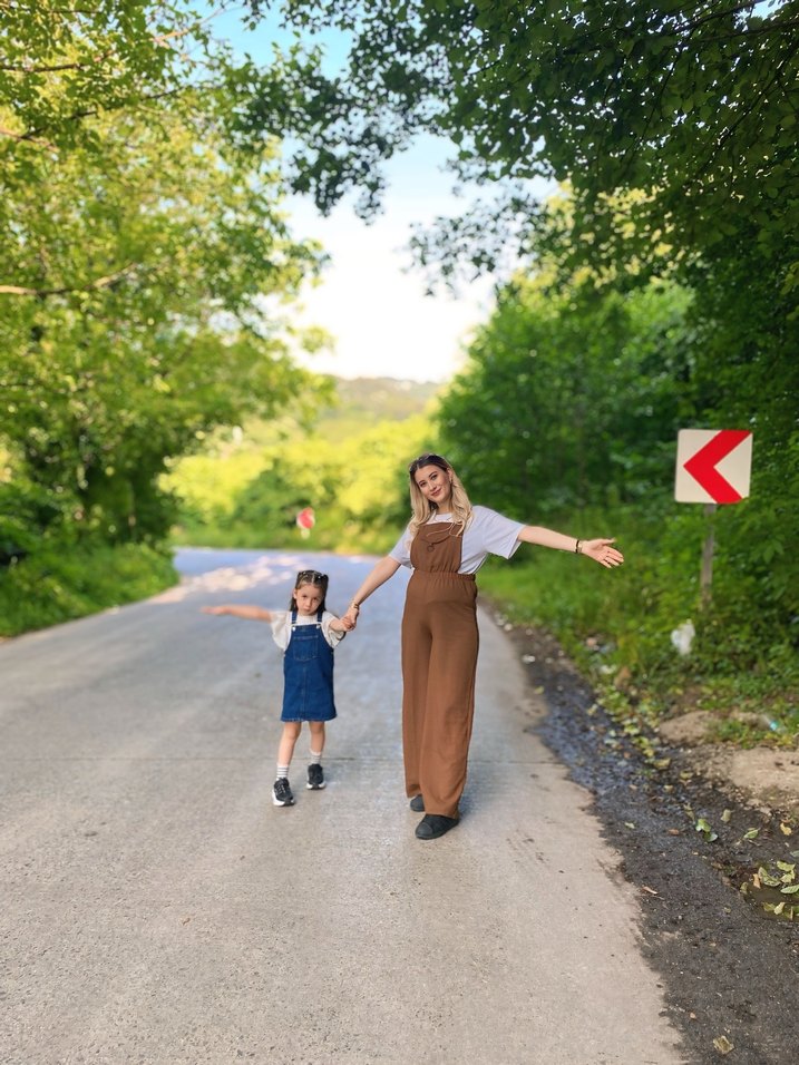 Camel Renkli Bant Detaylı Hamile Tulum - Görsel 3