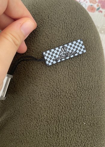 Beden beyaz Renk Kadın Gümüş Metal Kordonlu Kare Kadranlı Saat