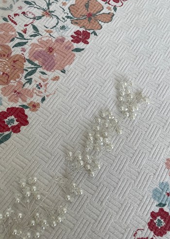 Beden Boncuk Detaylı Beyaz Bohem Saç Aksesuarı