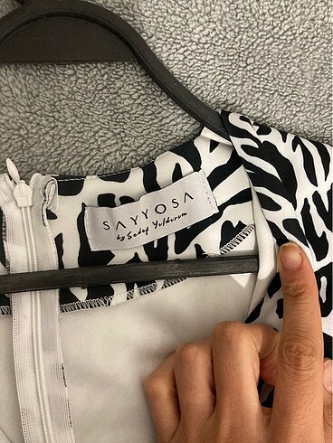 Zara Zebra desenli elbise