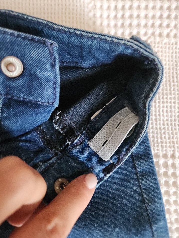 Düğmeli Erkek Çocuk Parlak Mavi Jean - Görsel 3