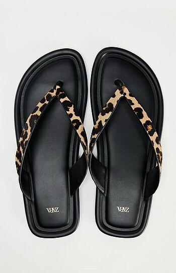 ZARA LEOPAR PARMAK ARASI SİYAH TERLİK
