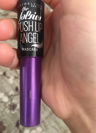 Push up angel maybelline mascara