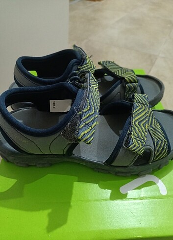 Spor sandalet
