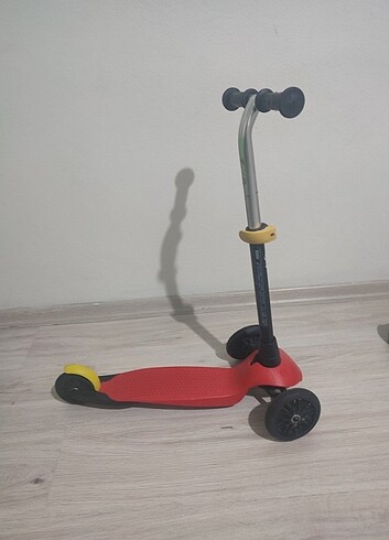 Decathlon Scooter