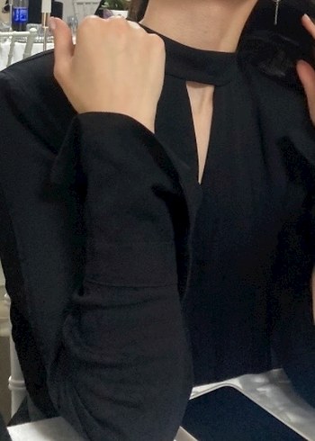 Siyah V Yakalı Kemerli Tulum - Görsel 5