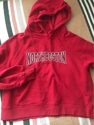 kapüşonlu sweat
