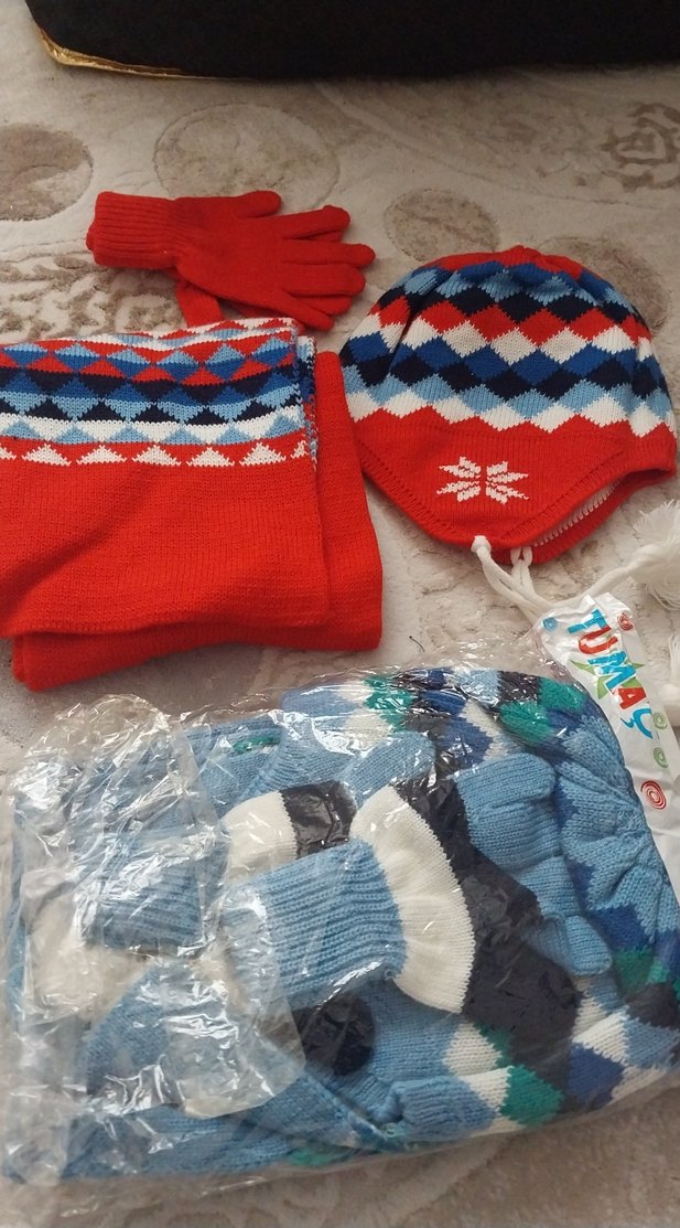 Çocuk Örgü Bere, Atkı ve Eldiven Seti - Görsel 2