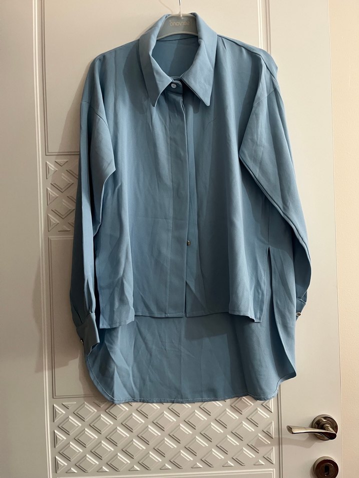 Mavi Düğmeli Uzun Kollu Keten Gömlek - Görsel 3