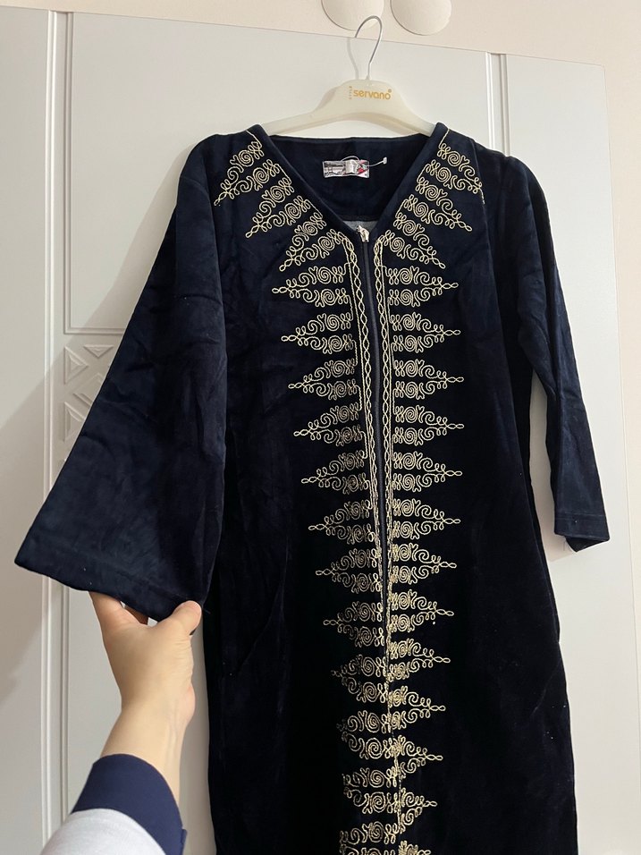 Uzun Siyah Nakışlı Boncuklu tunık - Görsel 2